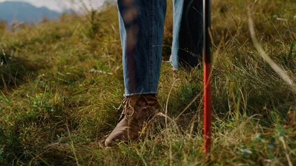 Closeup Hiking Boots Legs Trekking Mountains Sporty Tourist Walk Going — Zdjęcie stockowe