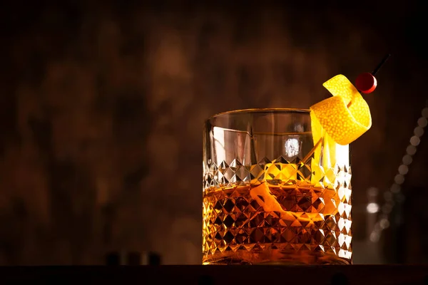 Sazerac Konyak Burbon Absent Acı Şeker Limon Aromalı Klasik Alkollü — Stok fotoğraf