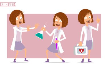 Çizgi film düz komik küçük bilim adamı beyaz üniformalı doktor kız karakteri. İlk yardım çantası taşıyan ve elinde kimyasal şişeler tutan bir çocuk. Animasyon için hazır. Pembe arka planda izole edilmiş. Vektör seti.
