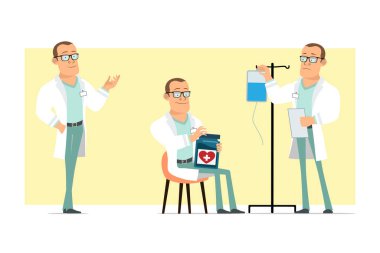 Çizgi film düz komik güçlü doktor karakteri beyaz üniformalı ve gözlüklü. Çocuk eczane tezgahında çalışıyor ve elinde belge tutuyor. Animasyon için hazır. Sarı arka planda izole edilmiş. Vektör seti.