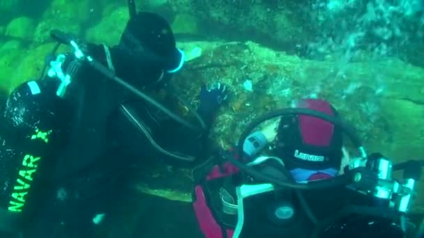 Підводна Археологія Вчені Вивчають Залишки Вантажу Дерев Яного Вітрильного Судна — стокове відео