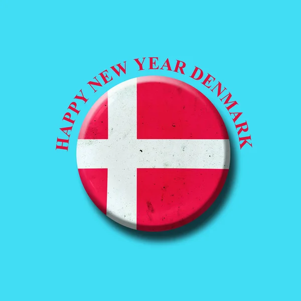 Szczęśliwego Nowego Roku Dania Flaga Danii Okrągła Odznaka Jasnoniebieskim Tle — Zdjęcie stockowe