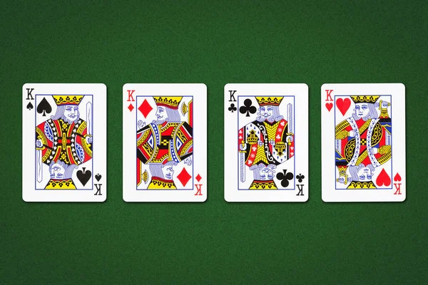 Vier Koningen Een Groene Achtergrond Gokken Achtergrond — Stockfoto