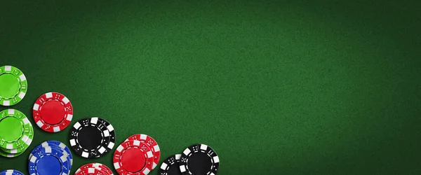 Póker Zsetonok Egy Zöld Póker Háttérben Copy Space Helyet Sms — Stock Fotó
