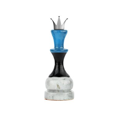 Estonya Bayrağı renginde satranç kraliçesi. Beyaz arka planda izole edilmiş. Spor. Siyaset. Tasarım nesnesi.