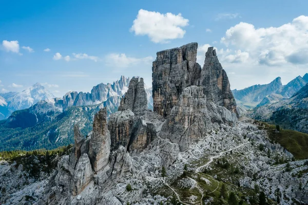 Vista Aérea Cinque Torri Nas Montanhas Dolomitas Itália Paisagem Épica — Fotografia de Stock