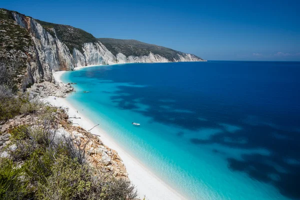 Playa Remota Escondida Fteri Isla Cefalonia Grecia Europa — Foto de Stock