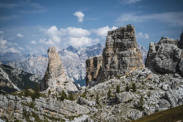 Cinque Torri Dolomieten Tegen Blauwe Zomerhemel Italië — Stockfoto