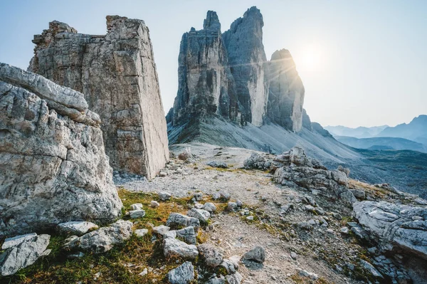 Nascer Sol Verão Tre Cime Lavaredo Parque Nacional Das Dolomitas — Fotografia de Stock