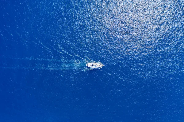 Yunanistan Kefalonia Adası Assos Köyündeki Lüks Yelken Yatı Nın Hava — Stok fotoğraf