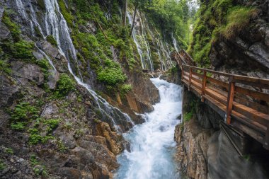 Berchtesgaden, Bavyera, Almanya yakınlarındaki Wimbachklamm vadisi..