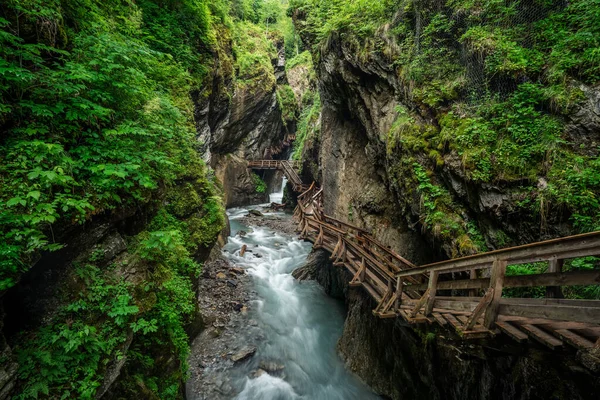 Wooden Hike Trail Path Gorge Bue Mountain River Sigmund Thun — Stock Photo, Image