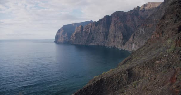 Прекрасний Вид Пляж Лос Ґіґантес Заході Сонця Тенерифе Канарські Острови — стокове відео