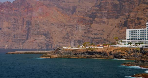 Los Gigantes Sunset Tenerife Canary Islands Spain Volcanic Rocky Shore — Vídeo de Stock