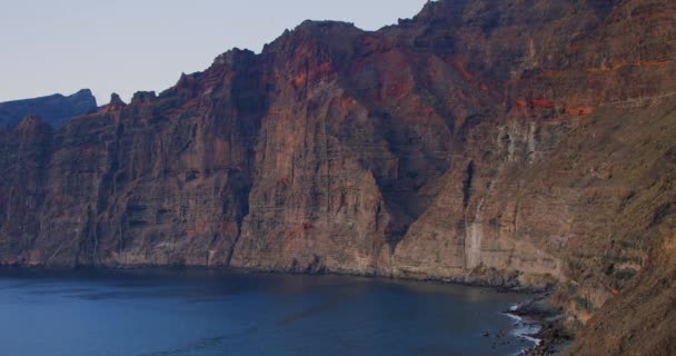 Утесы Лос Гигантс Закат Тенерифе Канарские Острова Испания Вулканический Скалистый — стоковое видео
