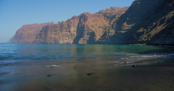 Los Gigantes Sandstrand Playa Los Guios Kanarische Insel Bei Sonnenaufgang — Stockvideo