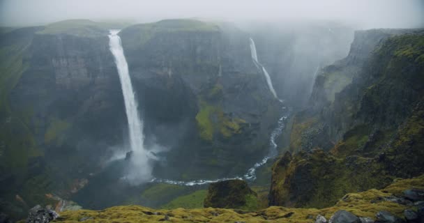 Найкрасивіший Водоспад Хайфосс Гірській Місцевості — стокове відео