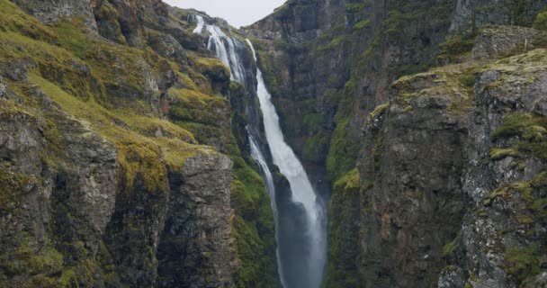 Segunda Maior Cachoeira Islandesa Glymur Majestic Valley Islândia Vista Cachoeira — Vídeo de Stock