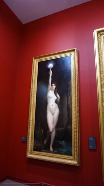 Paris, Fransa - 30 Aralık 2021: Orsay Müzesinde Tablo. 1898 ve 1900 yılları arasında inşa edilmiş bir Beaux-Arts tren istasyonu olan eski Gare d 'Orsay' de yer almaktadır. Müze ağırlıklı olarak 1848 'den 1914' e kadar Fransız sanatını barındırıyor..