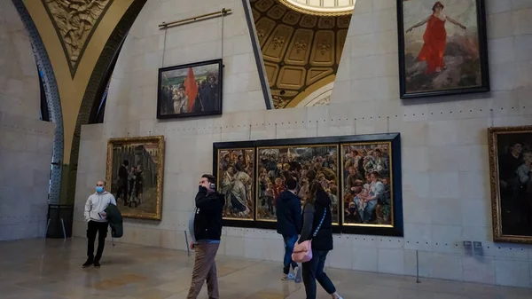 Paris France December 2021 People Going Museum Orsay Housed Former — Stock Photo, Image