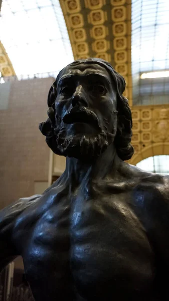Paryż Francja Grudnia 2021 Rzeźba Muzeum Orsay Znajduje Się Dawnej — Zdjęcie stockowe