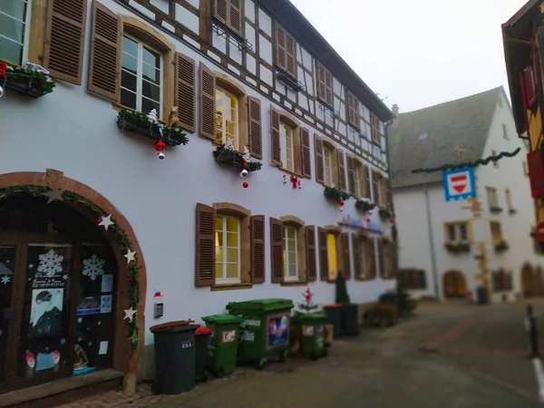 Eguisheim Elsass Frankreich Dezember 2021 Vormittagsszene Eguisheim Einem Traditionellen Dorf — Stockfoto