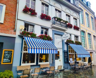 Aachen, Almanya - 3 Ocak 2022: Aachen, Almanya 'da Haus Zum Mohren kafe