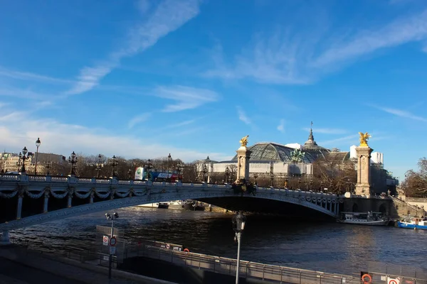 Paris Fransa Ocak 2022 Alexandre Köprüsü Seine Nehri Kapsıyor Süslü — Stok fotoğraf