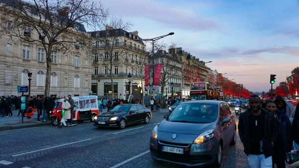 Párizs Franciaország Január 2022 Emberek Mennek Elysian Fields Champs Elesees — Stock Fotó