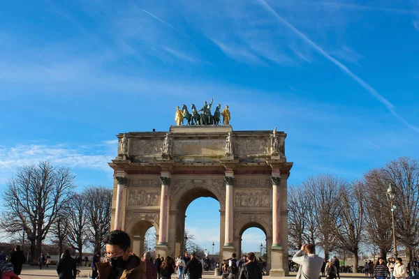 Paris Frankrike Januari 2022 Folket Som Går Nära Triumfbågen Carrousel — Stockfoto