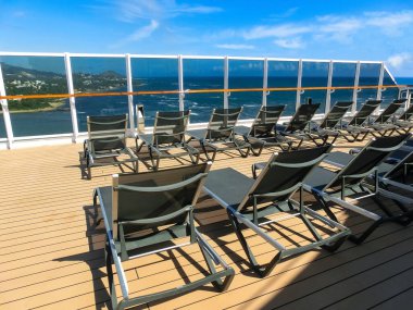 Lüks Cruise gemi güverte güneşli gün