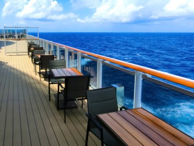 Lüks Cruise gemi güverte güneşli gün
