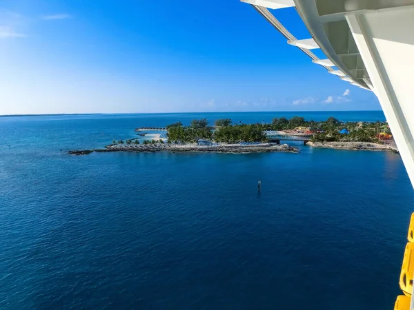 バハマの島 ココカイの空中ビューでは お客様は一日を楽しむことができます — ストック写真