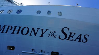 Costa Maya, Meksika... 24 Nisan 2022, Roatan, Honduras 'a yanaşan en büyük deniz senfonisi.