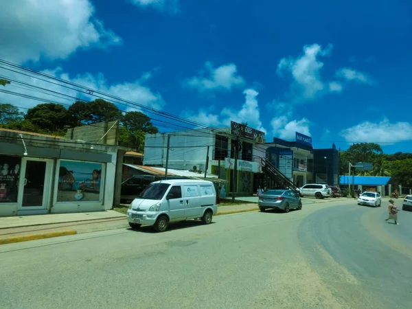 Roatan Honduras Kwietnia 2022 Lokalne Budynki Karaibskiej Wyspie Roatan Północnym — Zdjęcie stockowe