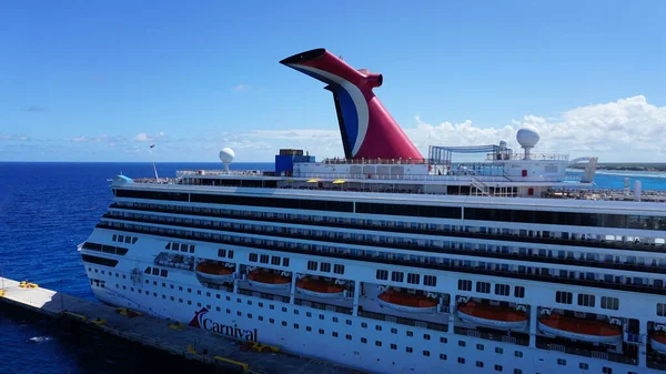 Cozumel Mexico Mei 2022 Carnaval Cruise Line Carnaval Valor Verankerd — Stockfoto