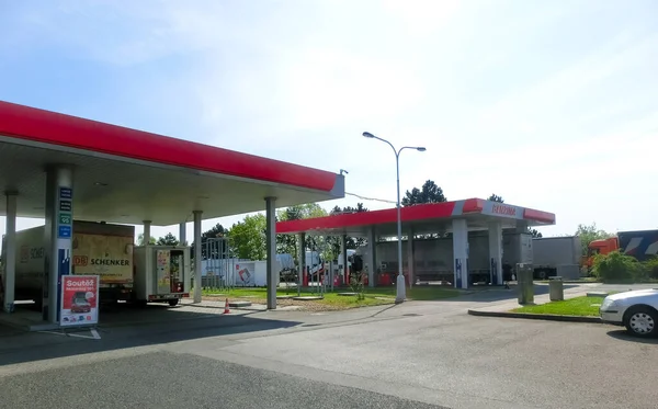 Prag Tschechien Mai 2022 Benzina Tankstelle Tankstelle Prag Stadtrand — Stockfoto