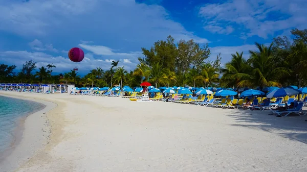 Coco Cay Bahamas Abril 2022 Gente Divierte Cococay Isla Bahamas —  Fotos de Stock