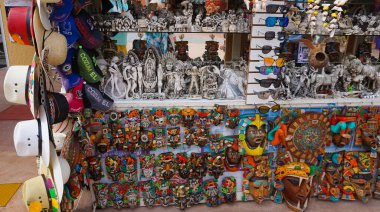 Cozumel, Meksika - 04 Mayıs 2022: Cozumel, Meksika 'da yerel ürünler