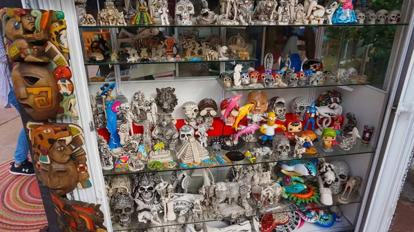 Cozumel Mexico May 2022 Ceramic Products Tray Street Vendor Cozumel — Stock Photo, Image