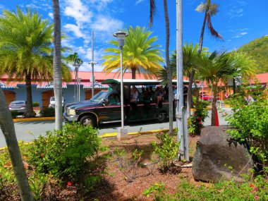 Charlotte Amalie, ABD Virgin Adaları - 4 Mayıs 2022 Charlotte Amalie alışveriş bölgesi