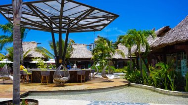 Puerto Plata, DR - 10 Ocak 2022: Puerto Plata, Dominik Cumhuriyeti 'ndeki Taino Koyu yolcu gemisinden alışveriş.