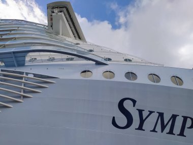 Costa Maya, Meksika... 24 Nisan 2022, Roatan, Honduras 'a yanaşan en büyük deniz senfonisi.