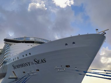 Costa Maya, Meksika... 24 Nisan 2022, Roatan, Honduras 'a yanaşan en büyük deniz senfonisi.