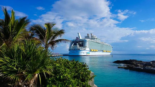 Coco Cay Bahamalar Nisan 2022 Denizlerin Senfonisi Cococay Demirli Olan — Stok fotoğraf