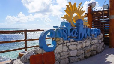 Costa Maya, Meksika... 24 Nisan 2022 Costa Maya yolcu gemisi terminalini imzalamak tüm ziyaretçiler için mükemmel bir yerdir.
