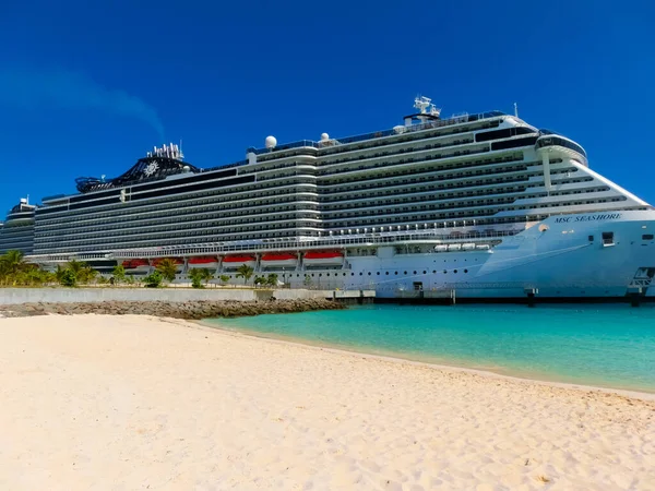 Ocean Cay Bahamas Abril 2022 Msc Seashore Cruise Ship Docked —  Fotos de Stock