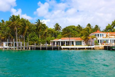 Miami, ABD - 24 Nisan 2022: Miami Beach, Florida, ABD 'de 24 Nisan 2022