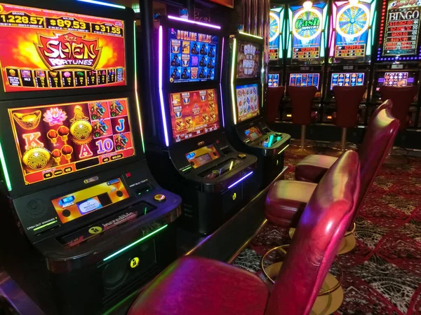 Miami Estados Unidos Abril 2022 Casino Interior Máquinas Tragamonedas Juegos —  Fotos de Stock