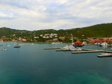 St. Thomas, USVI. Charlotte Amelie 'deki Heavensight yolcu gemisi rıhtımı ABD Virgin Adalarından birinde..